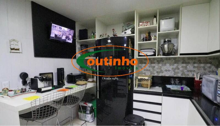Imagem Apartamento com 3 Quartos à Venda, 160 m² em Tijuca - Rio De Janeiro Imagem Apartamento com 3 Quartos à Venda, 160 m² em Tijuca - Rio De Janeiro