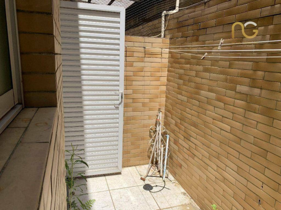 Imagem Sobrado com 2 Quartos à Venda, 65 m² em Canto Do Forte - Praia Grande