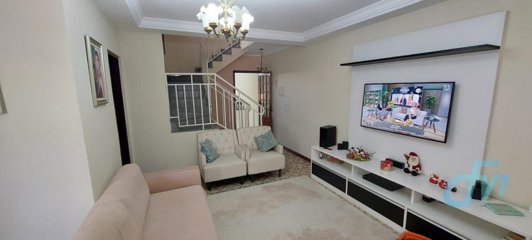 Imagem Sobrado com 3 Quartos à Venda, 103 m² em Chácara Jafet - Mogi Das Cruzes