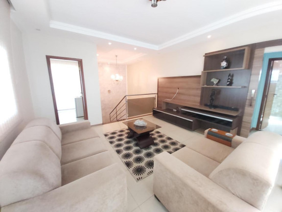Imagem Casa com 4 Quartos à Venda, 360 m² em Guará I - Brasília Imagem Casa com 4 Quartos à Venda, 360 m² em Guará I - Brasília