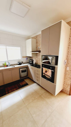 Imagem Casa com 3 Quartos à Venda, 260 m² em Jardim Estância Brasil - Atibaia