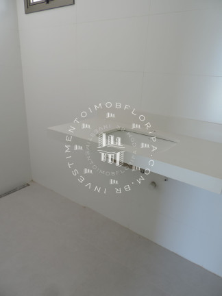 Imagem Cobertura com 3 Quartos à Venda, 213 m² em Jurerê - Florianópolis