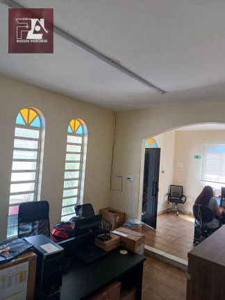 Imagem Casa com 3 Quartos para Alugar, 250 m² em Nova Lorena - Lorena Imagem Casa com 3 Quartos para Alugar, 250 m² em Nova Lorena - Lorena
