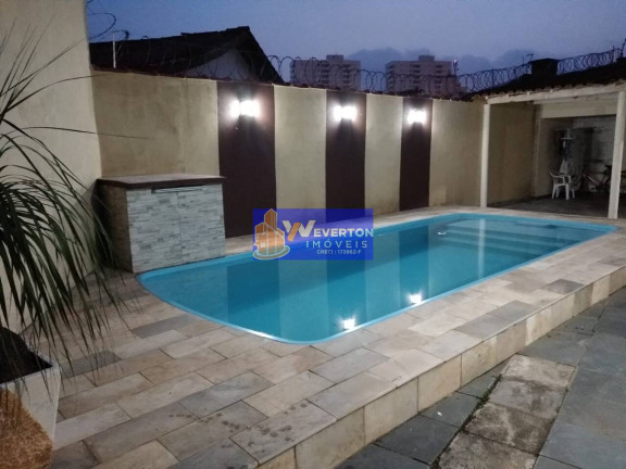 Casa com 5 Quartos à Venda, 205 m² em Jardim Praia Grande - Mongaguá