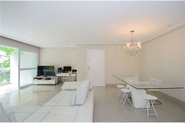 Imagem Apartamento com 2 Quartos à Venda, 132 m² em Vila Andrade - São Paulo
