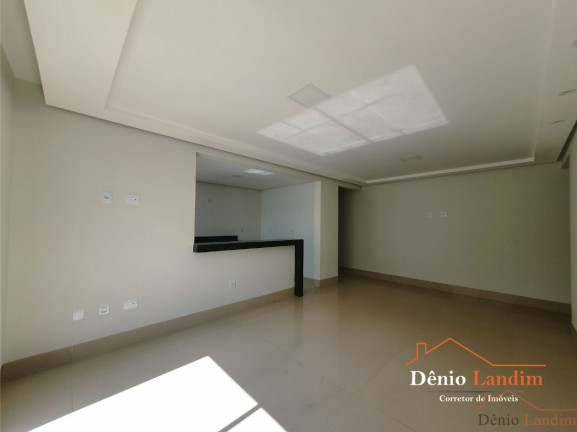 Imagem Apartamento com 2 Quartos à Venda, 122 m² em Centro - Montes Claros