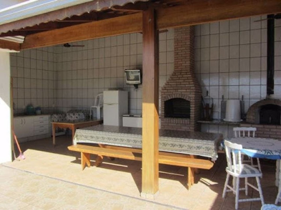 Imagem Casa com 3 Quartos à Venda, 415 m² em Alvinópolis - Atibaia
