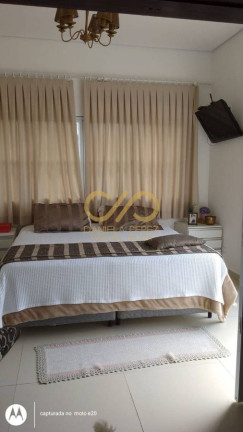 Imagem Casa com 3 Quartos à Venda, 170 m² em Caiçara - Praia Grande Imagem Casa com 3 Quartos à Venda, 170 m² em Caiçara - Praia Grande