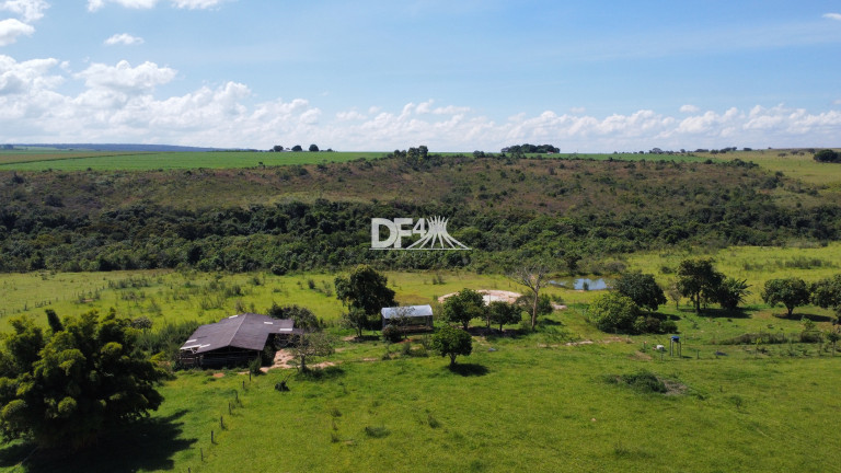 Imagem Imóvel com 16 Quartos à Venda, 4.400 m² em Planaltina - Brasília Imagem Imóvel com 16 Quartos à Venda, 4.400 m² em Planaltina - Brasília