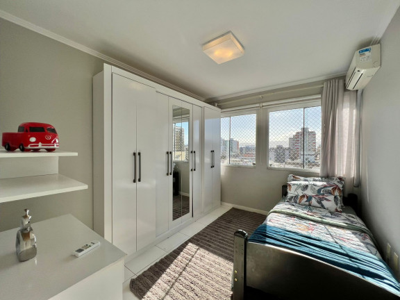 Imagem Apartamento com 2 Quartos à Venda, em Navegantes - Capão Da Canoa Imagem Apartamento com 2 Quartos à Venda, em Navegantes - Capão Da Canoa