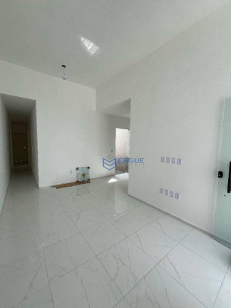 Imagem Casa com 3 Quartos à Venda, 76 m² em Siqueira - Fortaleza Imagem Casa com 3 Quartos à Venda, 76 m² em Siqueira - Fortaleza