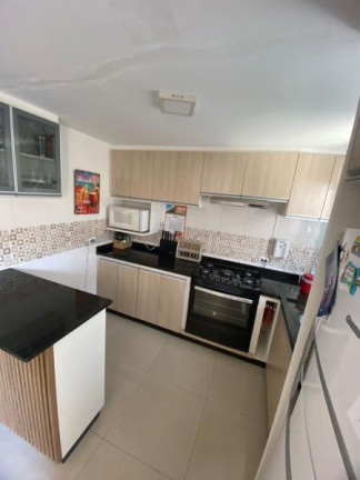 Imagem Sobrado com 2 Quartos à Venda, em Atuba - Curitiba Imagem Sobrado com 2 Quartos à Venda, em Atuba - Curitiba