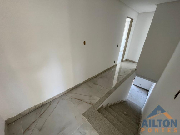 Imagem Casa com 3 Quartos à Venda, 136 m² em Santa Mônica - Guarapari Imagem Casa com 3 Quartos à Venda, 136 m² em Santa Mônica - Guarapari