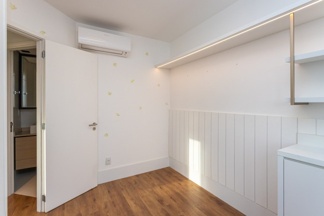 Imagem Apartamento com 2 Quartos à Venda, 71 m² em Petrópolis - Porto Alegre Imagem Apartamento com 2 Quartos à Venda, 71 m² em Petrópolis - Porto Alegre
