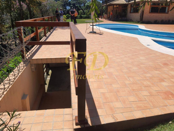 Imagem Casa de Condomínio com 3 Quartos à Venda, em Serra Da Cantareira - Mairiporã Imagem Casa de Condomínio com 3 Quartos à Venda, em Serra Da Cantareira - Mairiporã