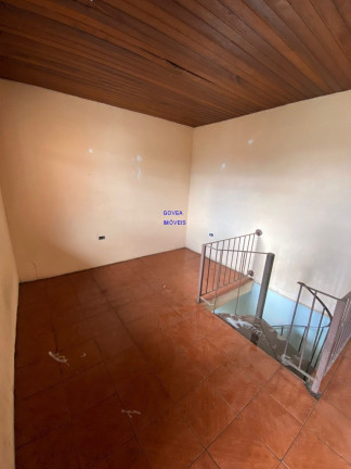Sobrado com 2 Quartos à Venda, 50 m² em Pinheirinho - Curitiba