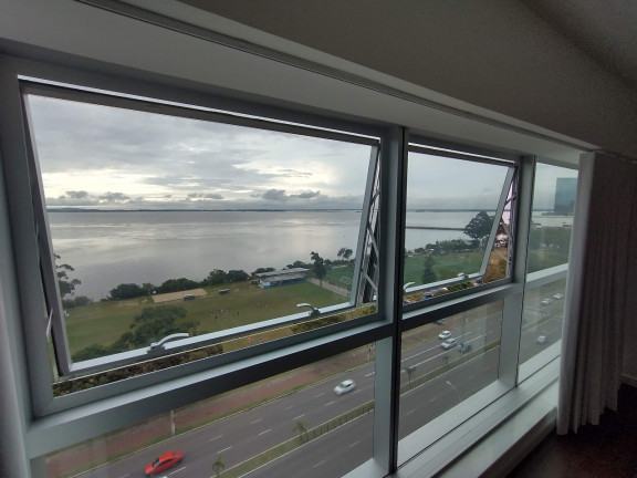 Imagem Apartamento com 1 Quarto à Venda ou Locação, 43 m² em Cristal - Porto Alegre