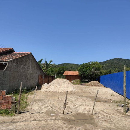 Terreno à Venda, 529 m² em Perequê - Porto Belo