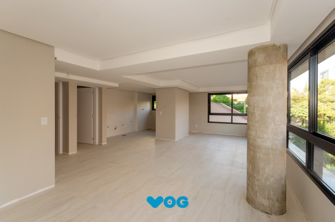Imagem Imóvel com 3 Quartos à Venda, 130 m² em Petrópolis - Porto Alegre Imagem Imóvel com 3 Quartos à Venda, 130 m² em Petrópolis - Porto Alegre