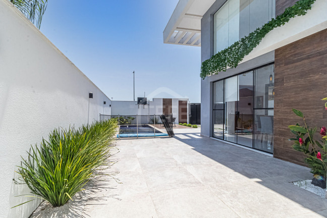 Imagem Casa com 4 Quartos à Venda, 265 m² em Recreio Dos Bandeirantes - Rio De Janeiro Imagem Casa com 4 Quartos à Venda, 265 m² em Recreio Dos Bandeirantes - Rio De Janeiro