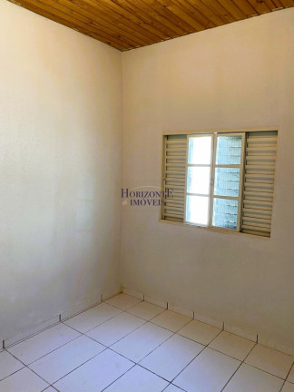 Imagem Casa com 3 Quartos para Alugar, 152 m² em Jardim Jacy - Campo Grande Imagem Casa com 3 Quartos para Alugar, 152 m² em Jardim Jacy - Campo Grande