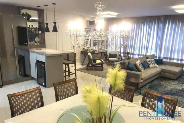 Imagem Apartamento com 3 Quartos à Venda, 156 m² em Centro - Balneário Camboriú Imagem Apartamento com 3 Quartos à Venda, 156 m² em Centro - Balneário Camboriú