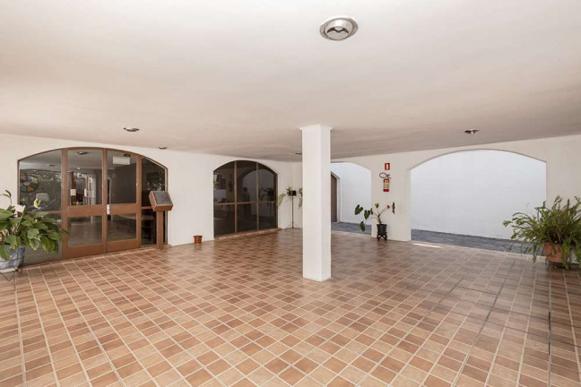 Imagem Imóvel com 2 Quartos à Venda, em Petrópolis - Porto Alegre Imagem Imóvel com 2 Quartos à Venda, em Petrópolis - Porto Alegre