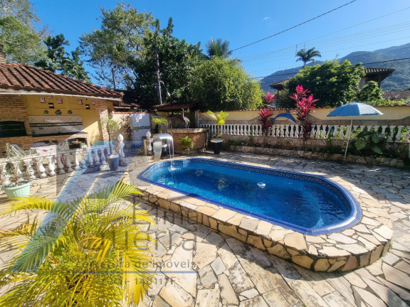 Imagem Casa com 6 Quartos à Venda, 383 m² em Ressaca - Ubatuba Imagem Casa com 6 Quartos à Venda, 383 m² em Ressaca - Ubatuba