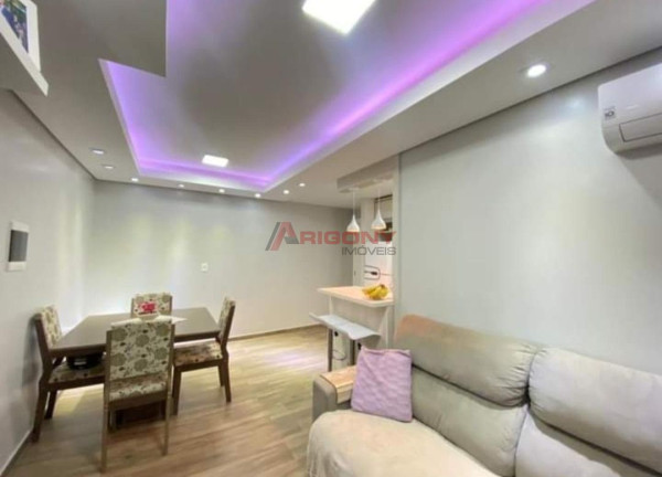 Imagem Apartamento com 2 Quartos à Venda, 52 m² em Nossa Senhora Medianeira - Santa Maria