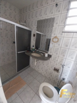 Imagem Casa com 4 Quartos à Venda, 450 m² em Centro - Guarapari