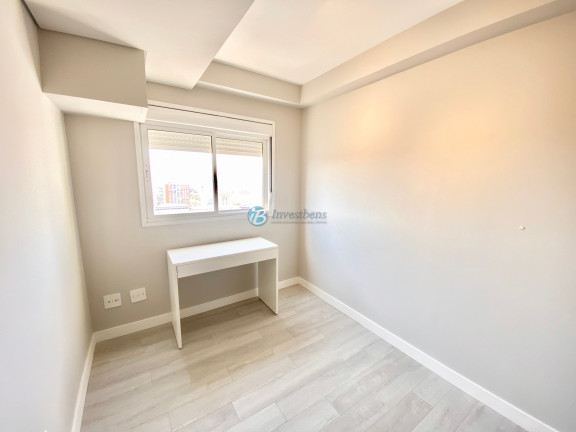 Imagem Apartamento com 2 Quartos à Venda, 82 m² em Centro - Curitiba Imagem Apartamento com 2 Quartos à Venda, 82 m² em Centro - Curitiba