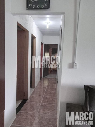 Imagem Casa com 6 Quartos à Venda, 360 m² em João Costa - Joinville Imagem Casa com 6 Quartos à Venda, 360 m² em João Costa - Joinville