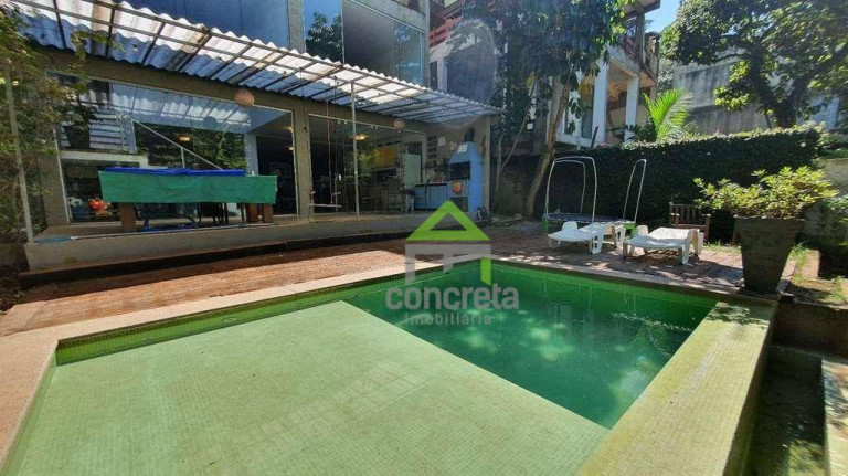 Imagem Casa com 3 Quartos à Venda, 307 m² em Granja Viana - Cotia
