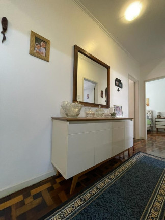 Imagem Imóvel com 3 Quartos à Venda,  em Petrópolis - Porto Alegre