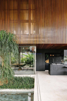 Imagem Casa de Condomínio com 4 Quartos à Venda, 731 m² em Barueri