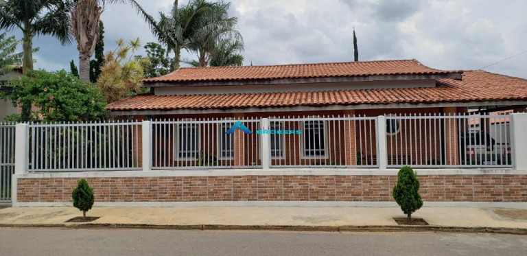 Imóvel com 5 Quartos à Venda, 280 m² em Bairro Do Jacaré - Cabreúva