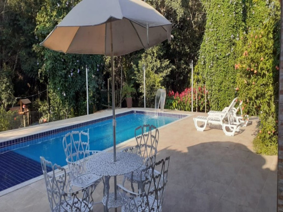 Imagem Imóvel com 5 Quartos à Venda, 2.500 m² em Vila Ipê Amarelo - Contagem