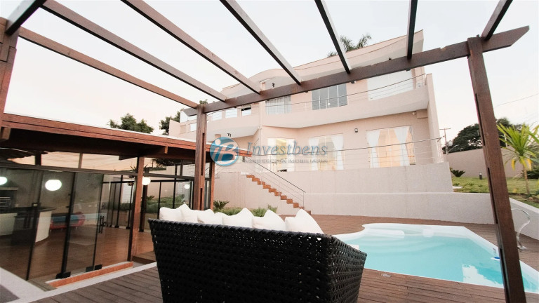 Imagem Casa com 3 Quartos à Venda, 363 m² em Butiatuvinha - Curitiba