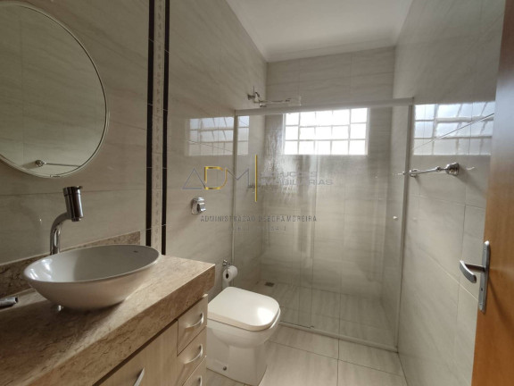 Imagem Casa com 3 Quartos à Venda, 170 m² em Jardim Cambuí - Botucatu