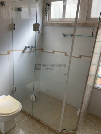 Imagem Casa com 4 Quartos à Venda, em Jardim Amália - Volta Redonda Imagem Casa com 4 Quartos à Venda, em Jardim Amália - Volta Redonda