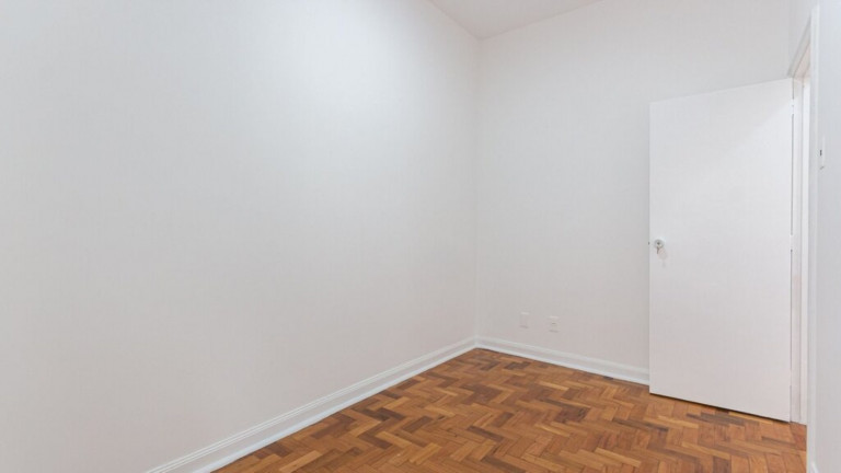 Imagem Imóvel com 1 Quarto à Venda, 74 m² em Flamengo - Rio De Janeiro Imagem Imóvel com 1 Quarto à Venda, 74 m² em Flamengo - Rio De Janeiro