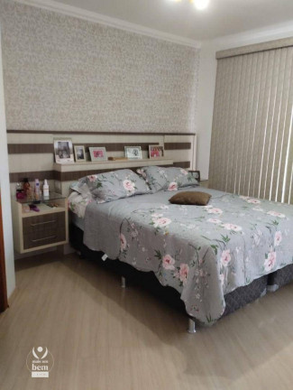Imagem Sobrado com 3 Quartos à Venda, 94 m² em Uberaba - Curitiba