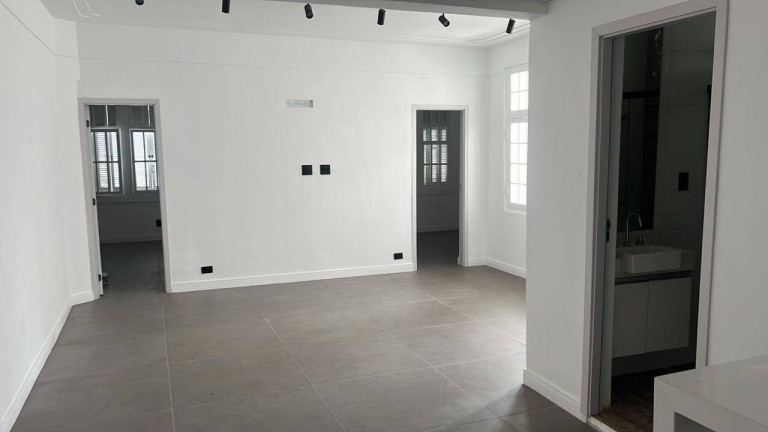 Imagem Apartamento com 2 Quartos à Venda, 80 m² em Gonzaga - Santos Imagem Apartamento com 2 Quartos à Venda, 80 m² em Gonzaga - Santos