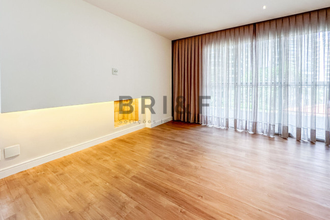 Imagem Apartamento com 4 Quartos à Venda, 200 m² em Campo Belo - São Paulo