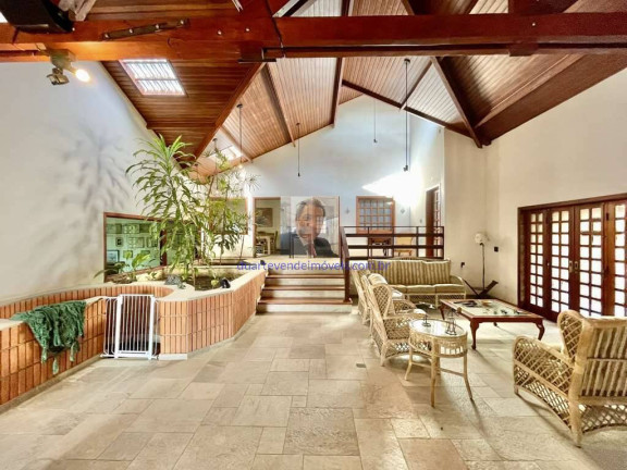 Imagem Casa com 5 Quartos à Venda, 923 m² em Vila Santo Antônio - Cotia