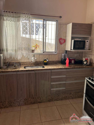 Imagem Casa com 4 Quartos para Alugar, 250 m² em Vila Formosa - Jacareí Imagem Casa com 4 Quartos para Alugar, 250 m² em Vila Formosa - Jacareí