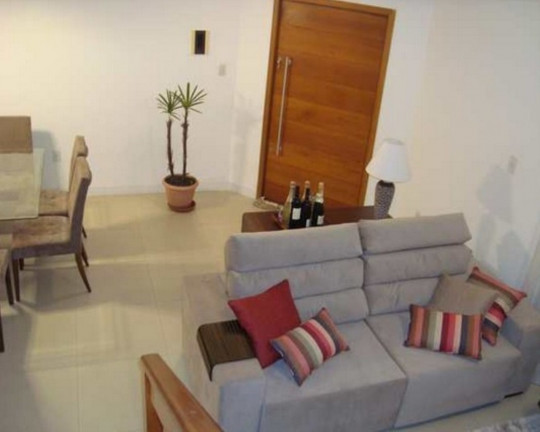 Imagem Casa com 3 Quartos à Venda, 200 m² em Jardim Itu Sabará - Porto Alegre Imagem Casa com 3 Quartos à Venda, 200 m² em Jardim Itu Sabará - Porto Alegre