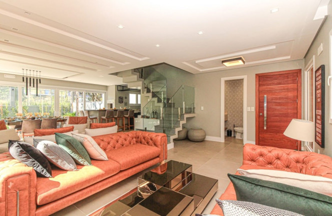 Imagem Casa de Condomínio com 3 Quartos à Venda, 300 m² em Ipanema - Porto Alegre