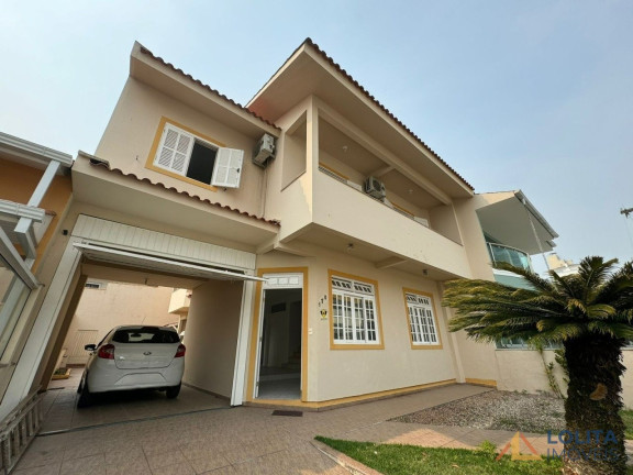 Imagem Casa com 5 Quartos à Venda, 220 m² em Balneário Estreito - Florianópolis Imagem Casa com 5 Quartos à Venda, 220 m² em Balneário Estreito - Florianópolis
