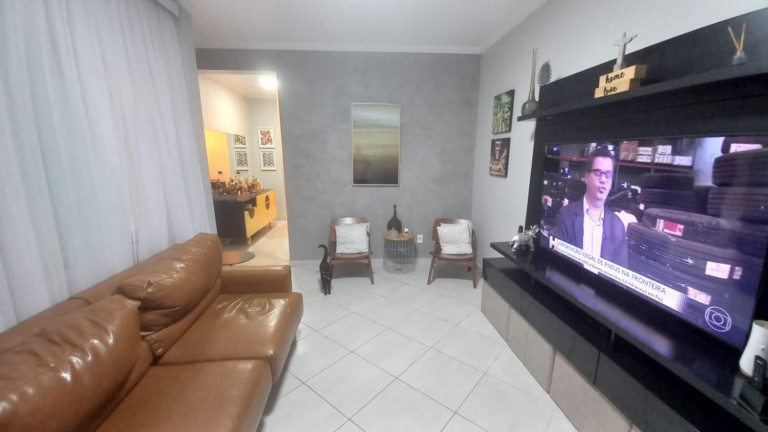 Imagem Imóvel com 3 Quartos à Venda, 116 m² Imagem Imóvel com 3 Quartos à Venda, 116 m²